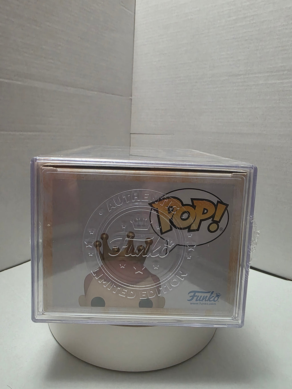 Funko Pop! Freddy Funko as James T. Kirk – Star Trek | Fundays 2026: Quest for the Grail SE (Limited Online Edition #94533)