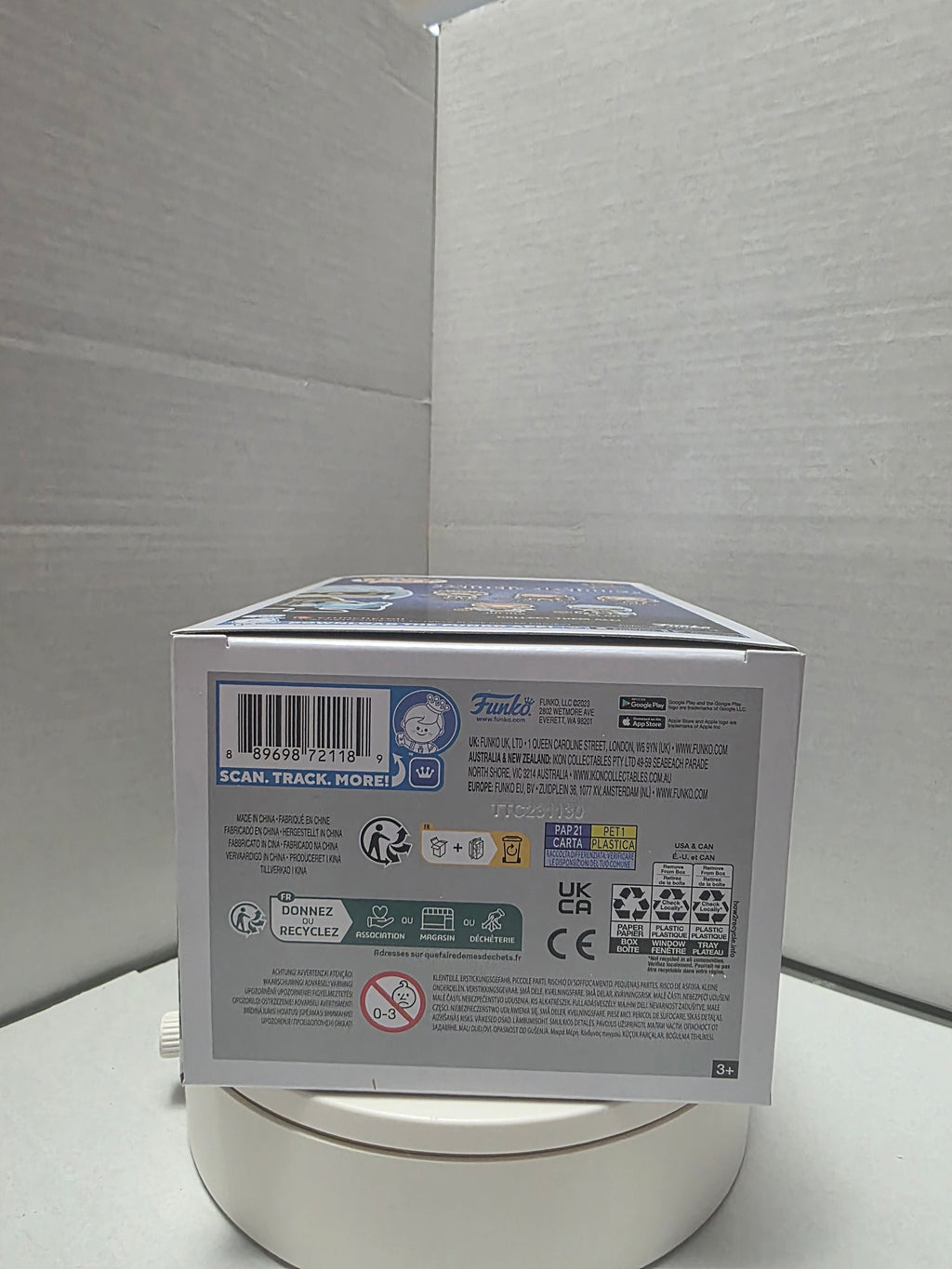Funko Pop Black Clover Klaus #1554 Crunchyroll Exclusive front of box