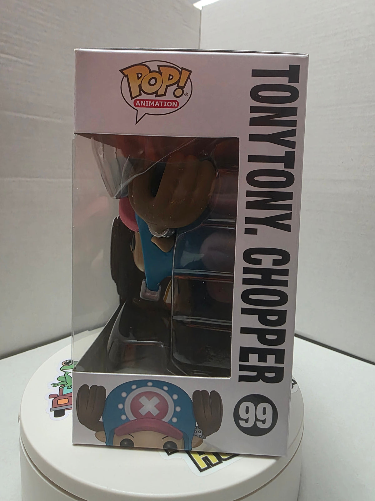 Funko Pop One Piece TonyTony Chopper 99 side panel with name