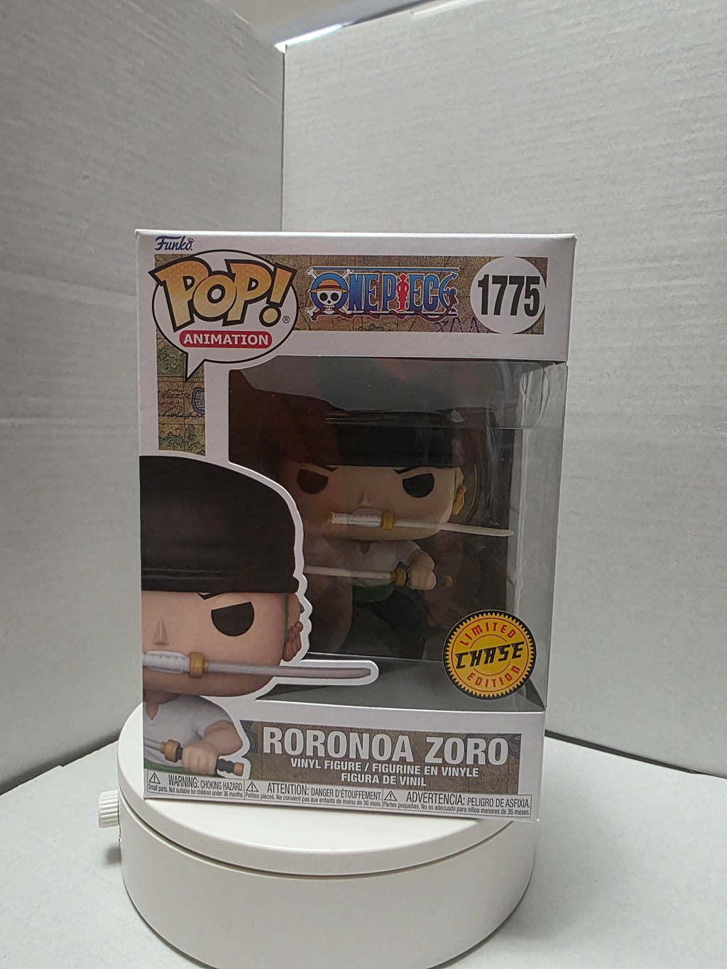 Funko Pop! One Piece – Roronoa Zoro #1775 (Limited Chase Edition)