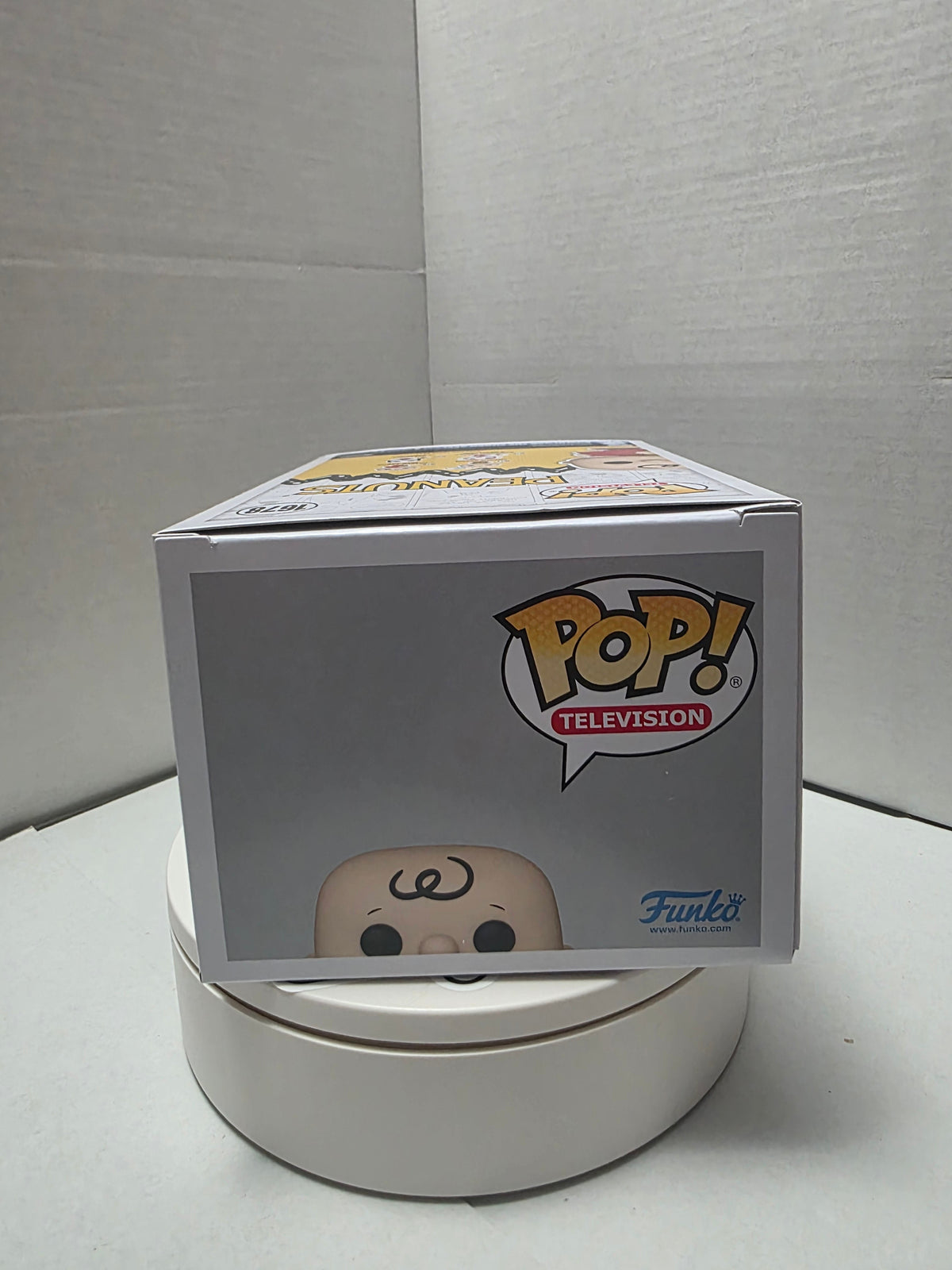 Funko Pop! Peanuts – Charlie Brown with Kite #1678 – Signed by Brad Kesten w/ "RATS!" & "Charlie Brown" Inscriptions – OCC  Authenticated