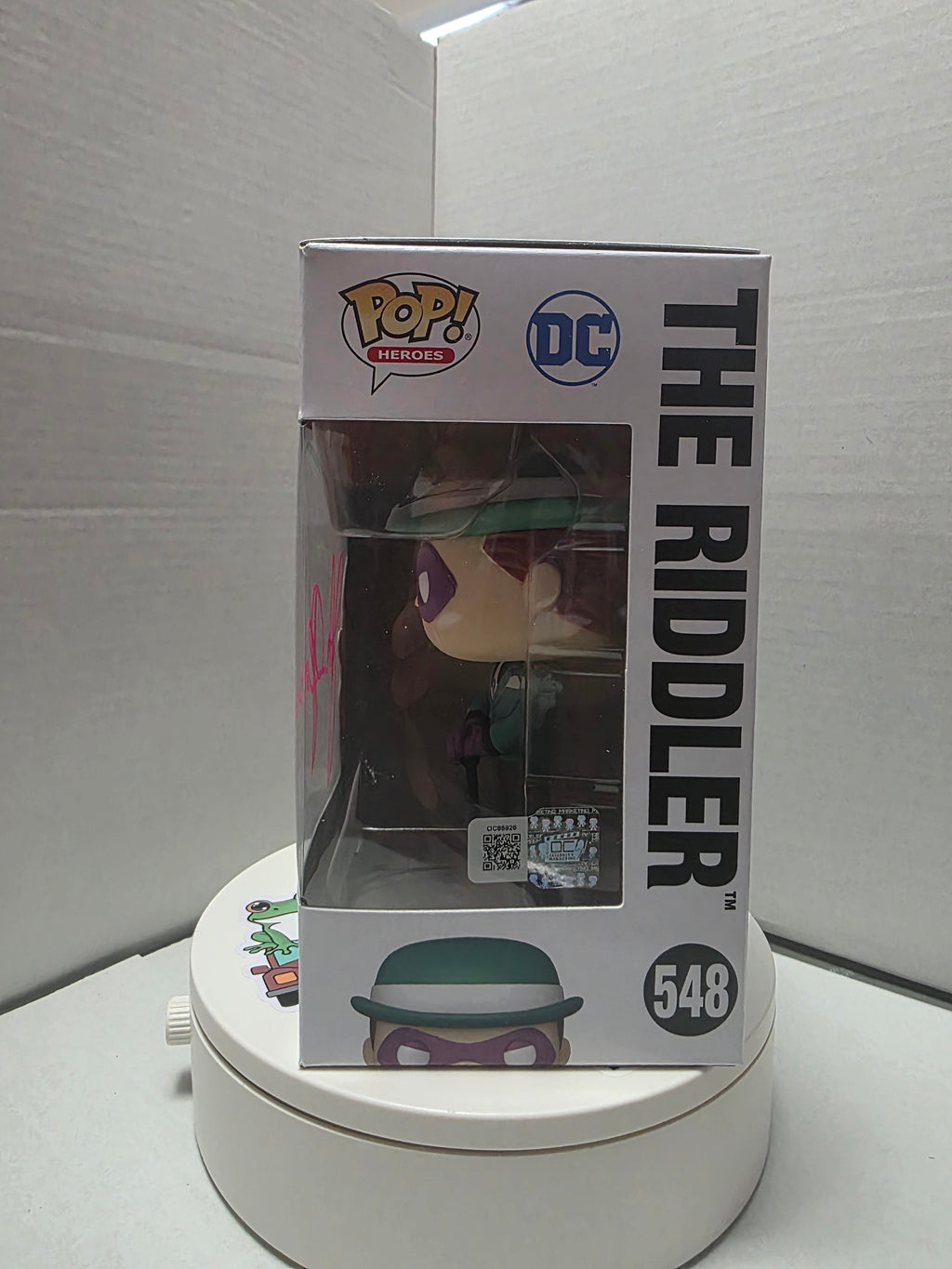 Funko Pop! Heroes: Batman The Animated Series – The Riddler #548 – Signed by John Glover (Pink Autograph)
