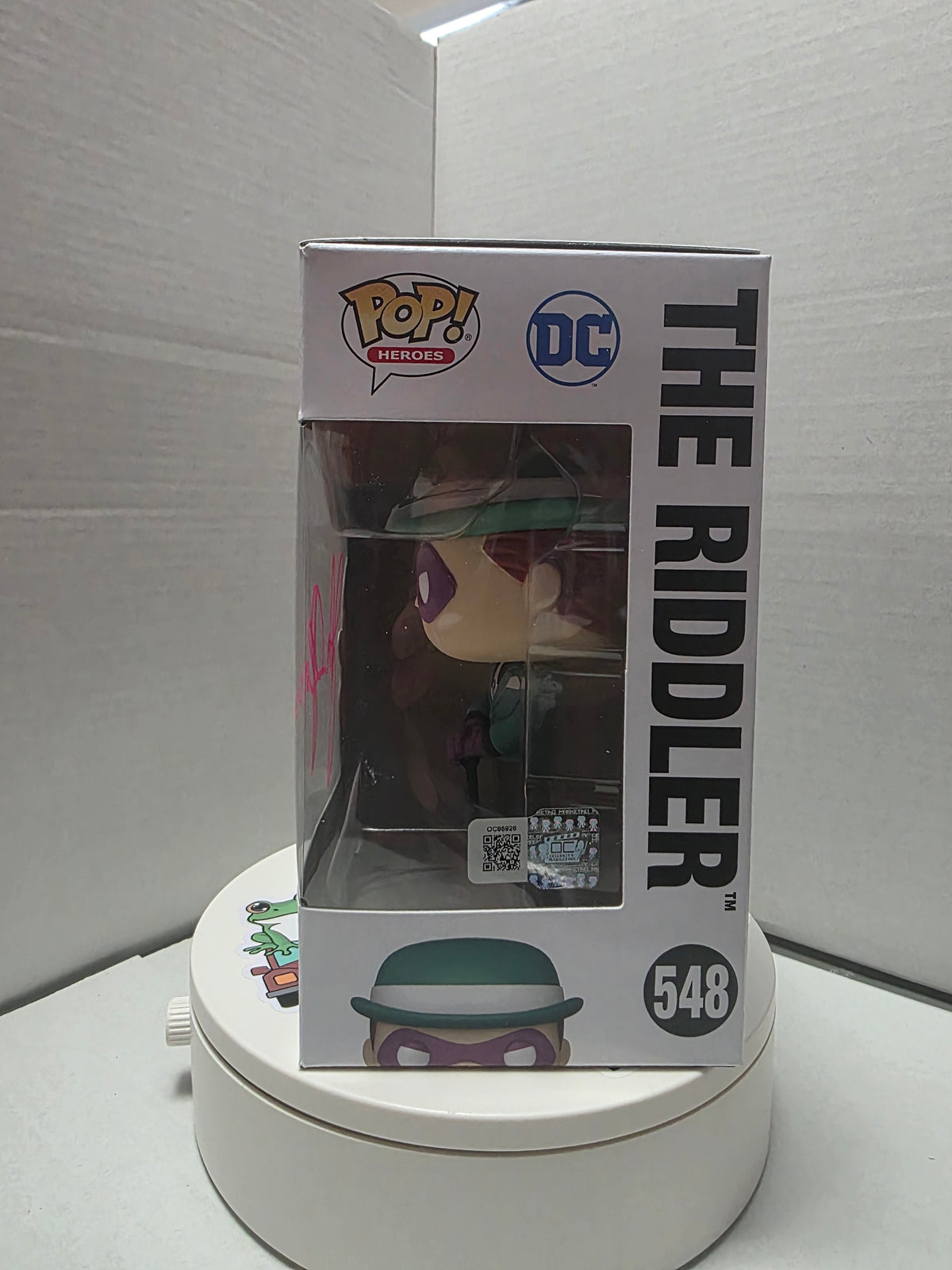 Funko Pop! Heroes: Batman The Animated Series – The Riddler #548 – Signed by John Glover (Pink Autograph)