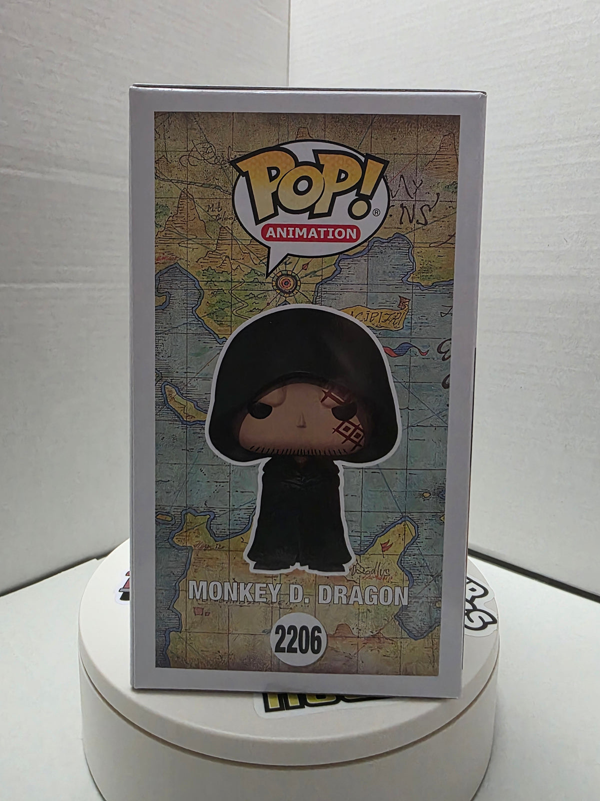 Funko Pop One Piece Monkey D. Dragon #2206 Special Edition - side right