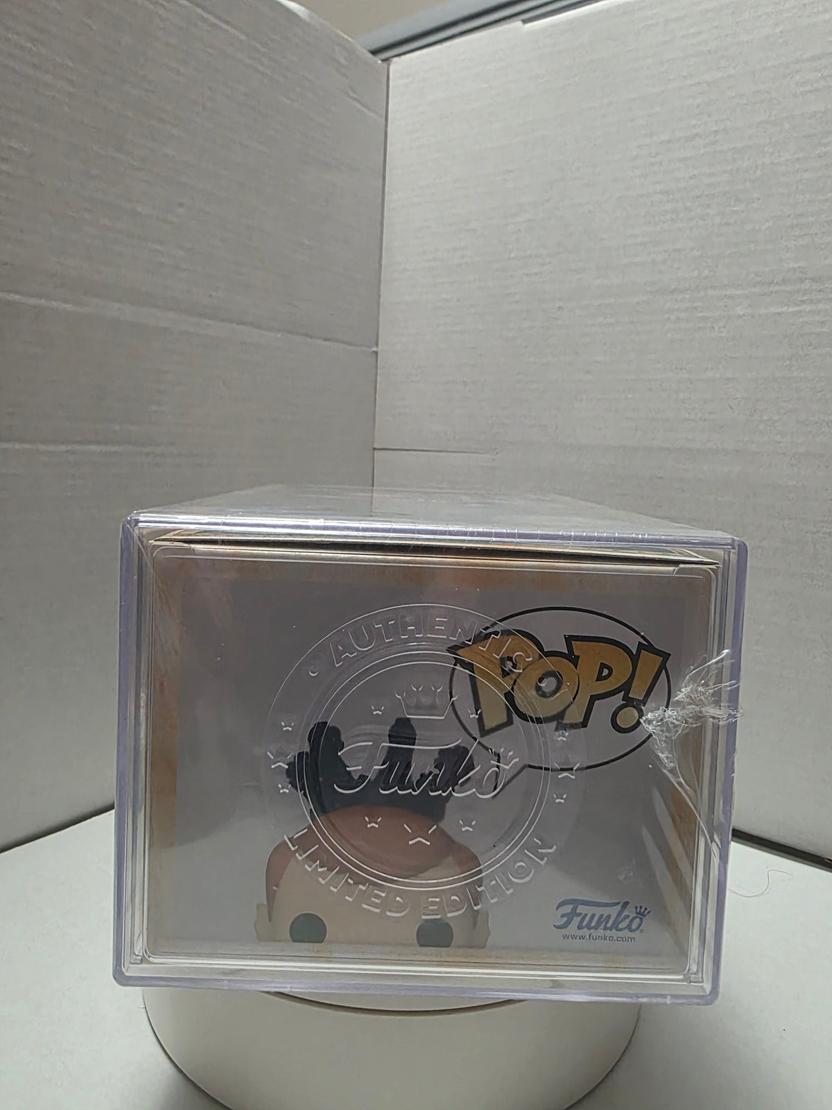 Funko Pop! Atlantean Freddy front view in acrylic case – Fundays 2026 SE