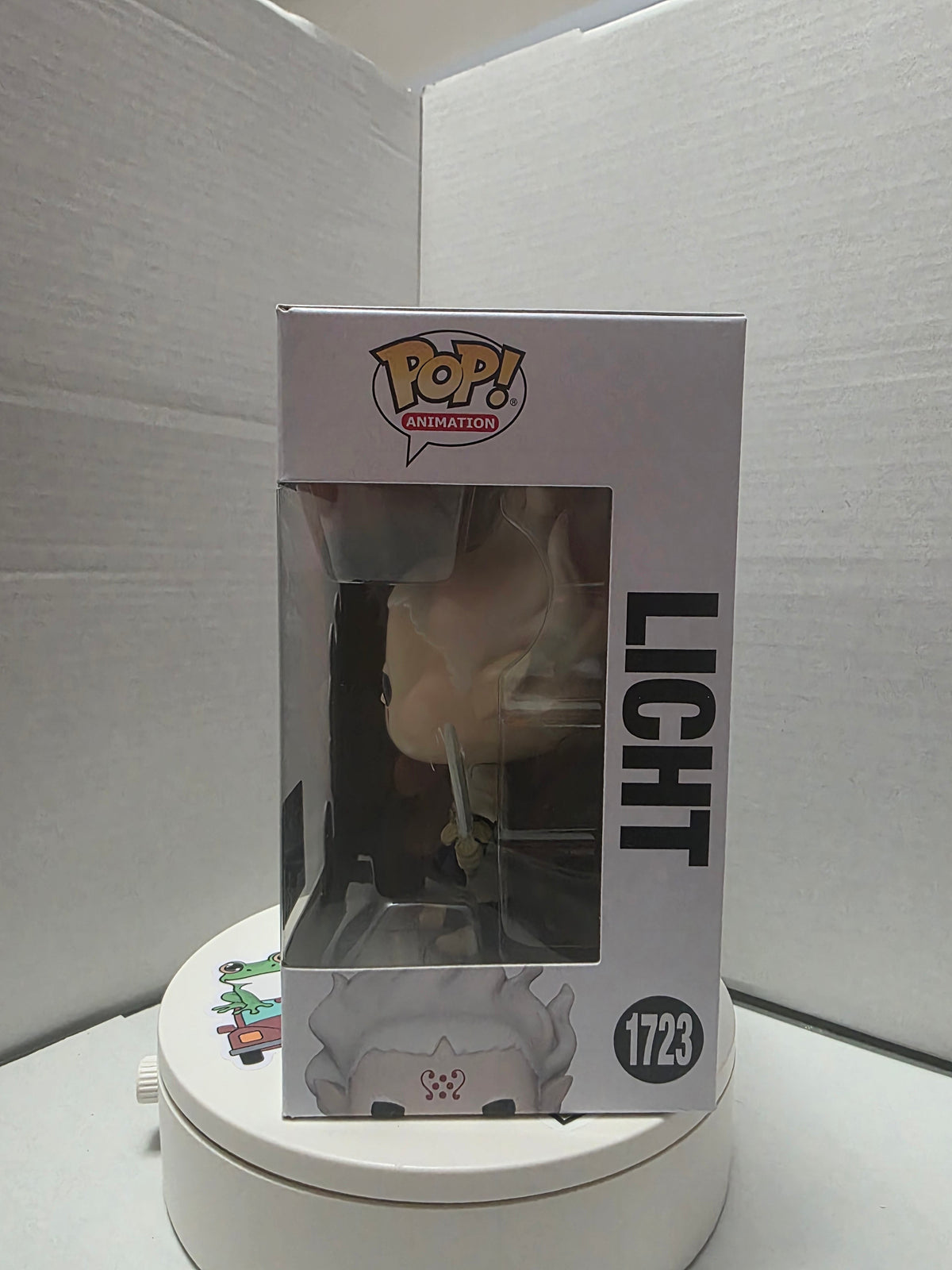Funko Pop! Animation: Black Clover - Licht #1723 (Chalice Collectibles Exclusive)