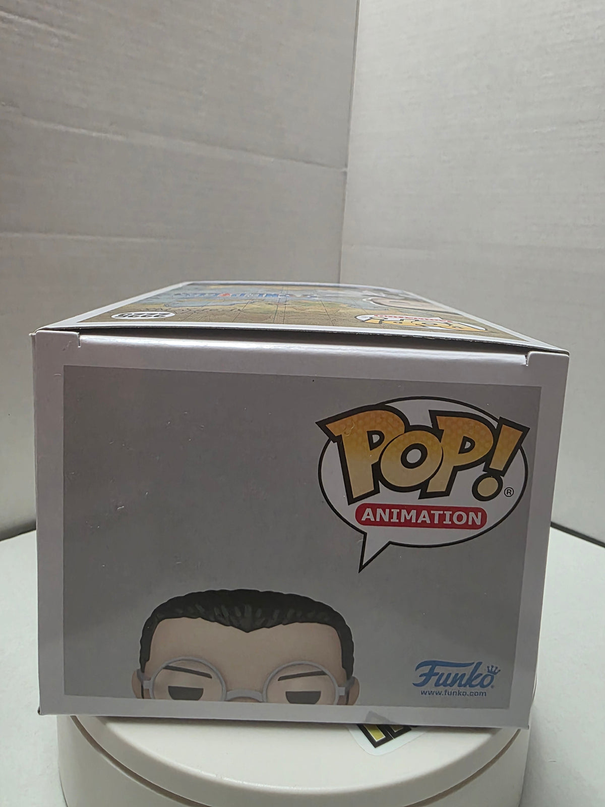 Funko Pop One Piece Kuro 2225 side panel profile view