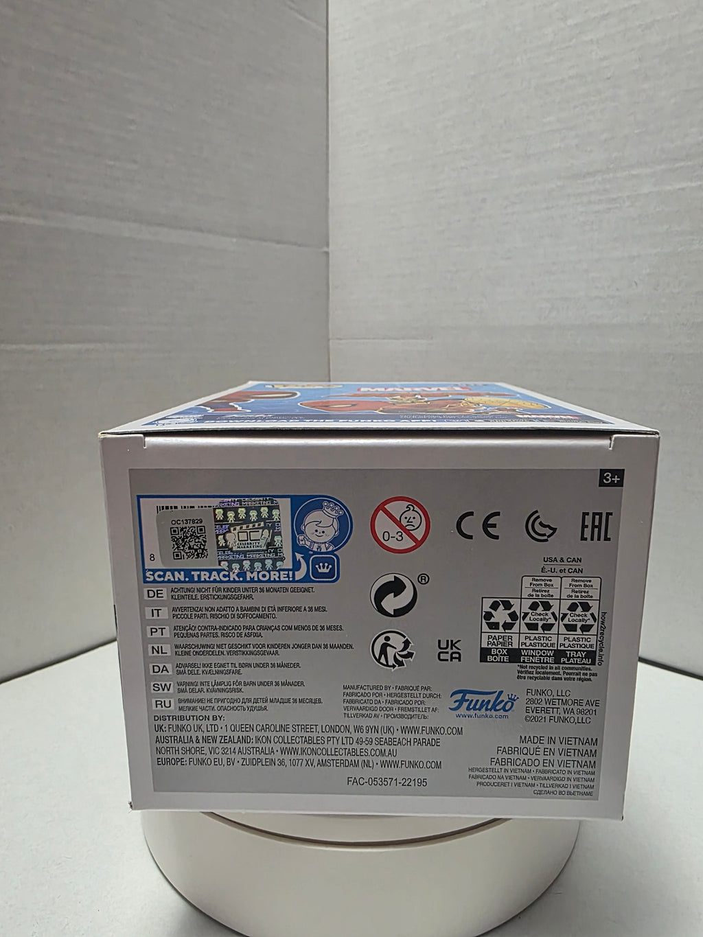 Funko Pop! Marvel Spider-Man (Japanese TV Series) #932 – Signed by Christopher Daniel Barnes