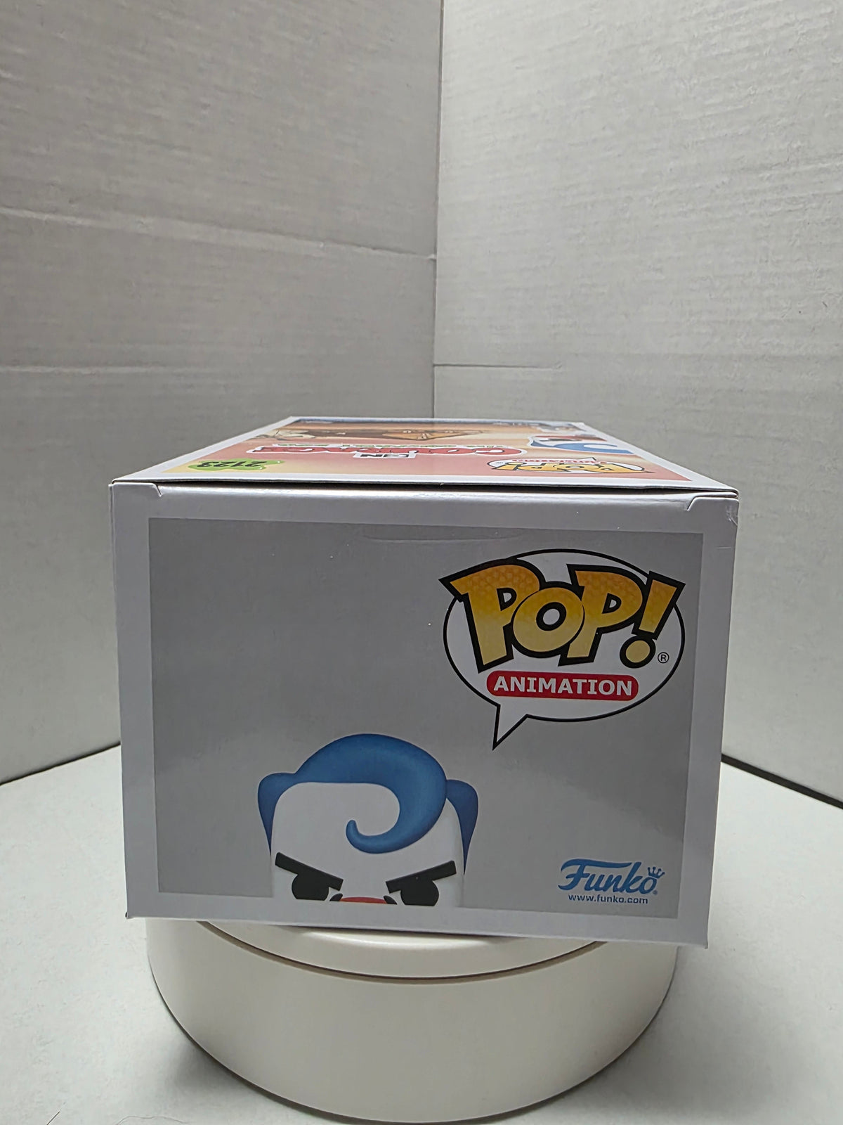 Funko Pop Le Quack #2123 bottom barcode view