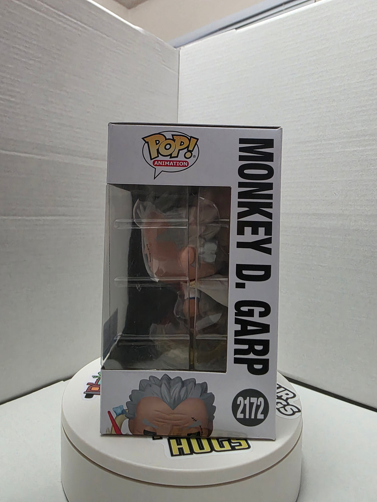 Funko Pop One Piece Monkey D. Garp #2172 - back of box