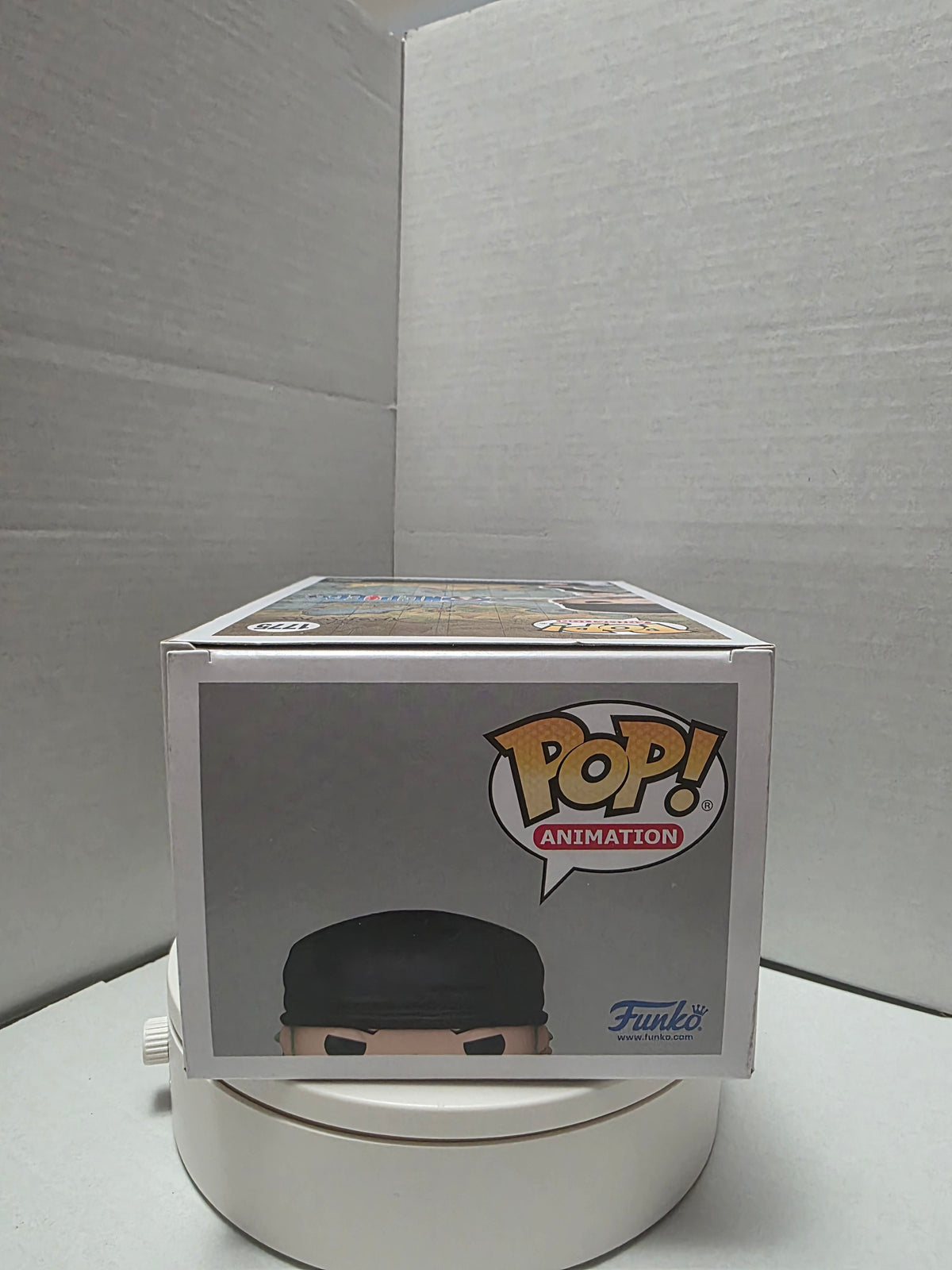 Funko Pop One Piece Roronoa Zoro 1775 side panel with name and number