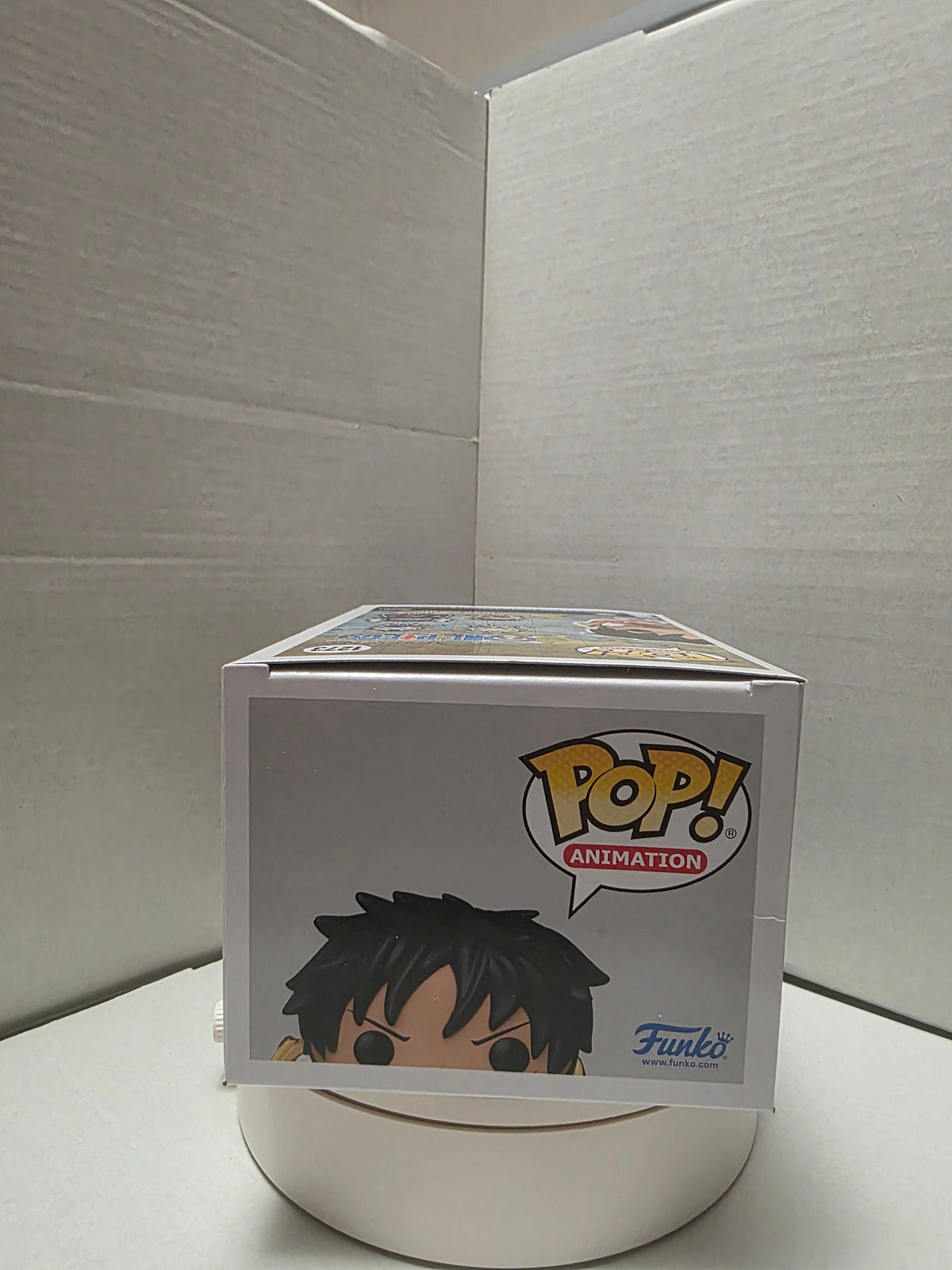 Funko Pop One Piece Red Hawk Luffy 1273 top of box