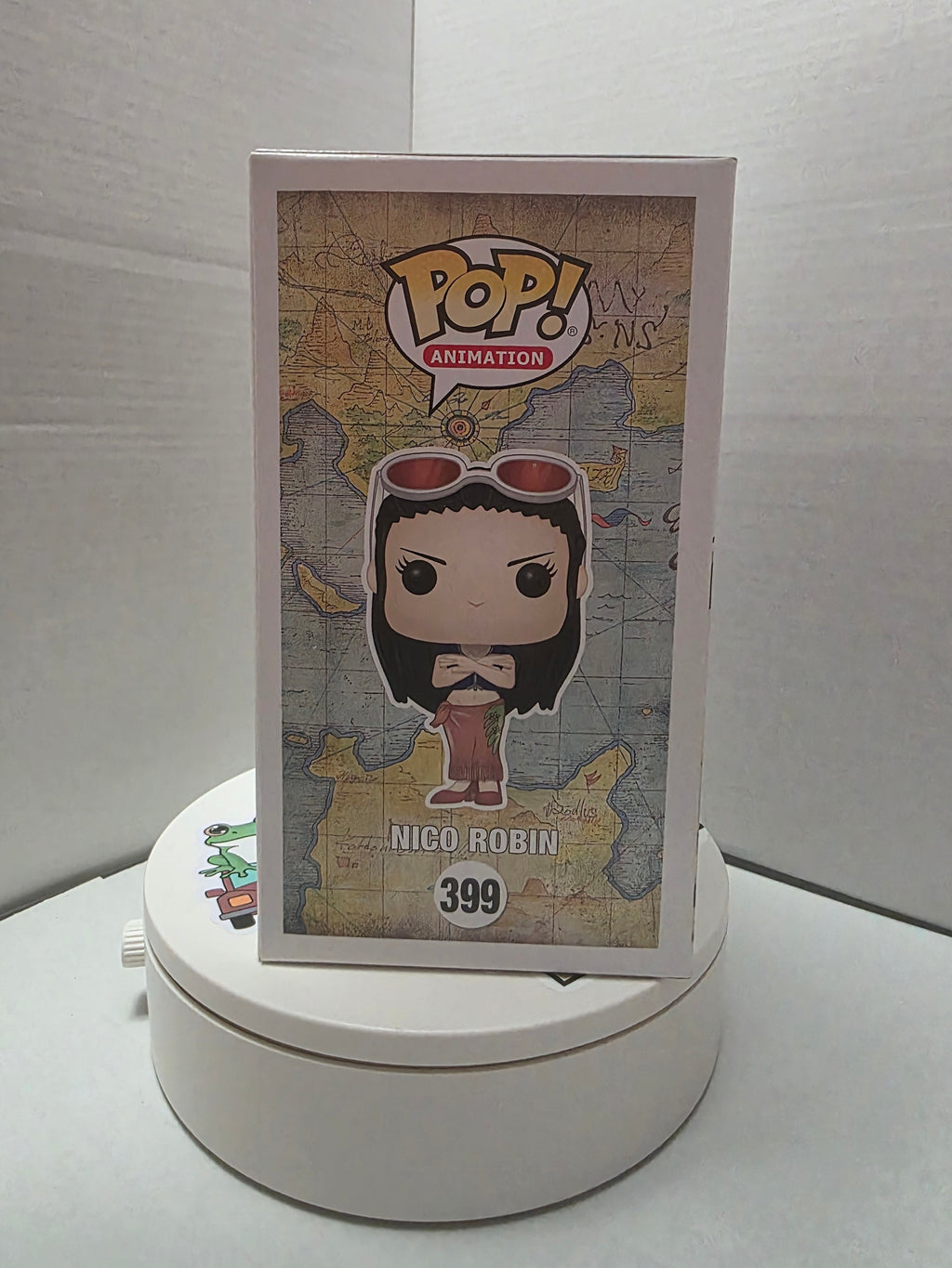 Funko Pop One Piece Nico Robin 399 back of box with map art illustration