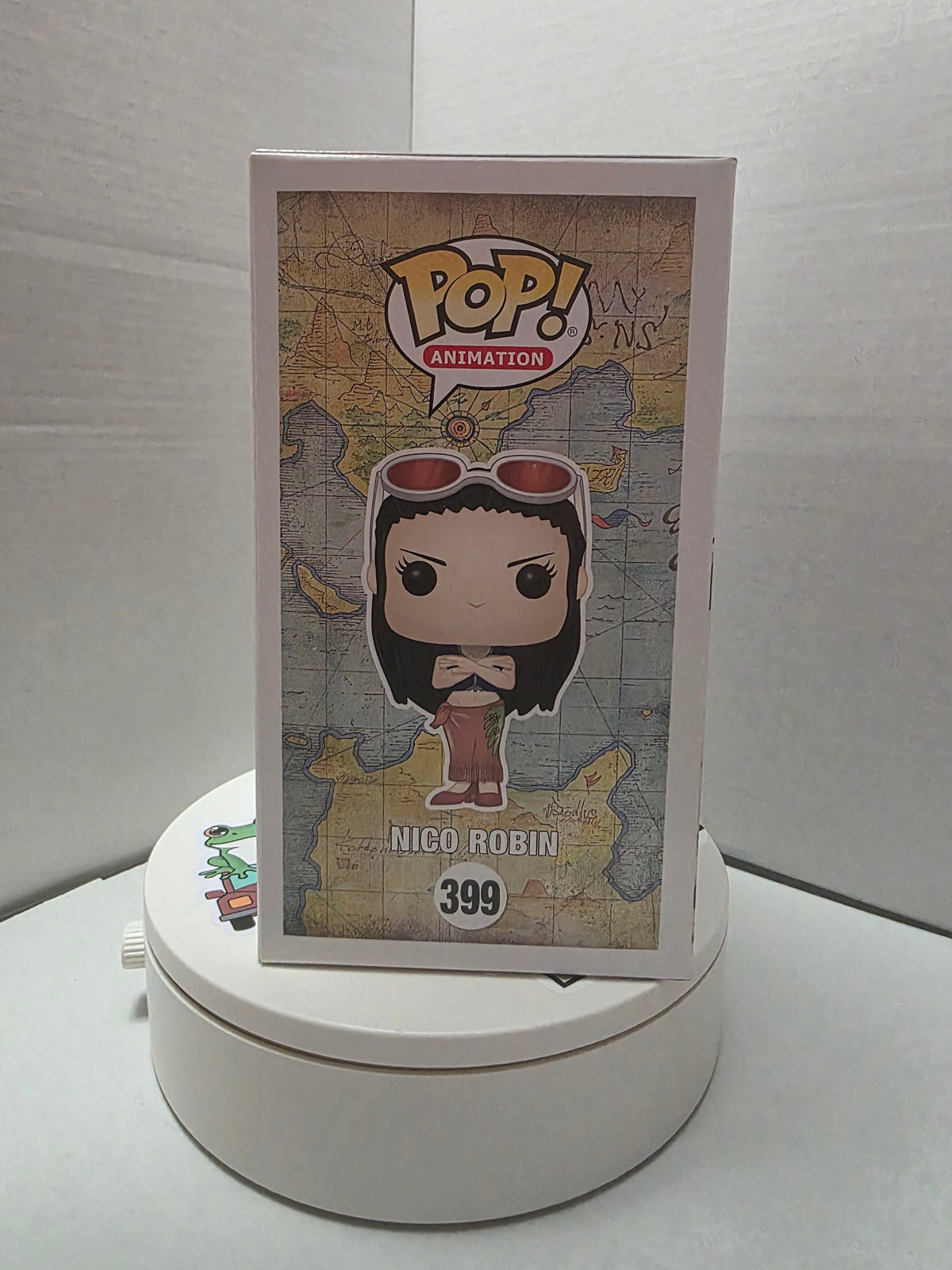 Funko Pop One Piece Nico Robin 399 back of box with map art illustration